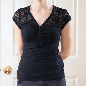 Guess black lace top stretchy